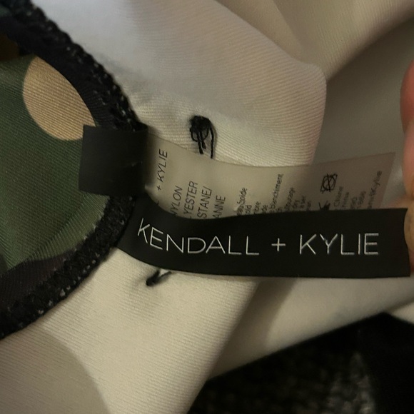 KENDALL & KYLIE Camo Print Swimsuit - Picture 6 of 7